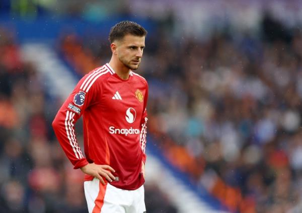 曼聯最水7號??芒特6420萬加盟1年半1球1助，首發踢13分鐘又傷了